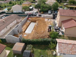 Construction de piscine à Assieu